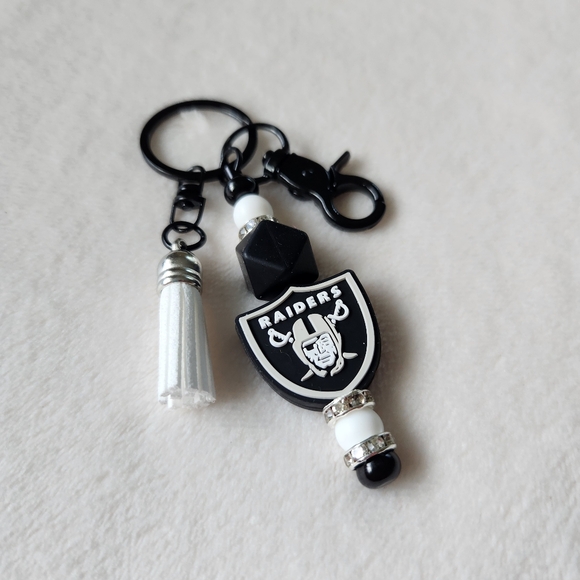 Raiders NFL Keychain with Tassel - Picture 2 of 5